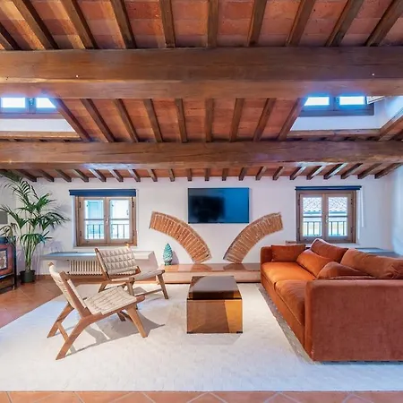 Penthouse With Private Elevator In The Historic Center