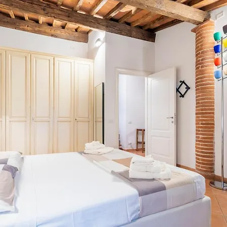 شقة Penthouse With Private Elevator In The Historic Center